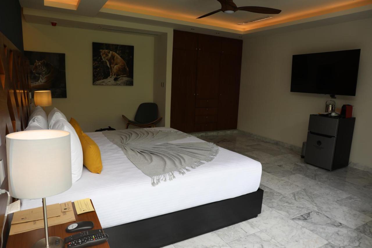 Panther Bay Boutique Hotel Akumal Exteriör bild